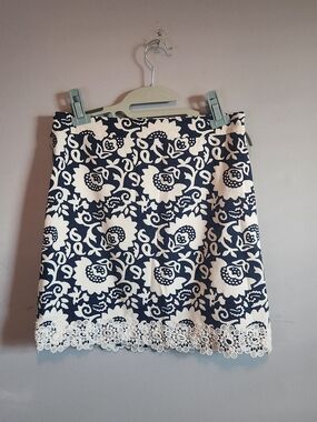 Talbots Navy and White Floral Lace-Trim Mini Skirt
